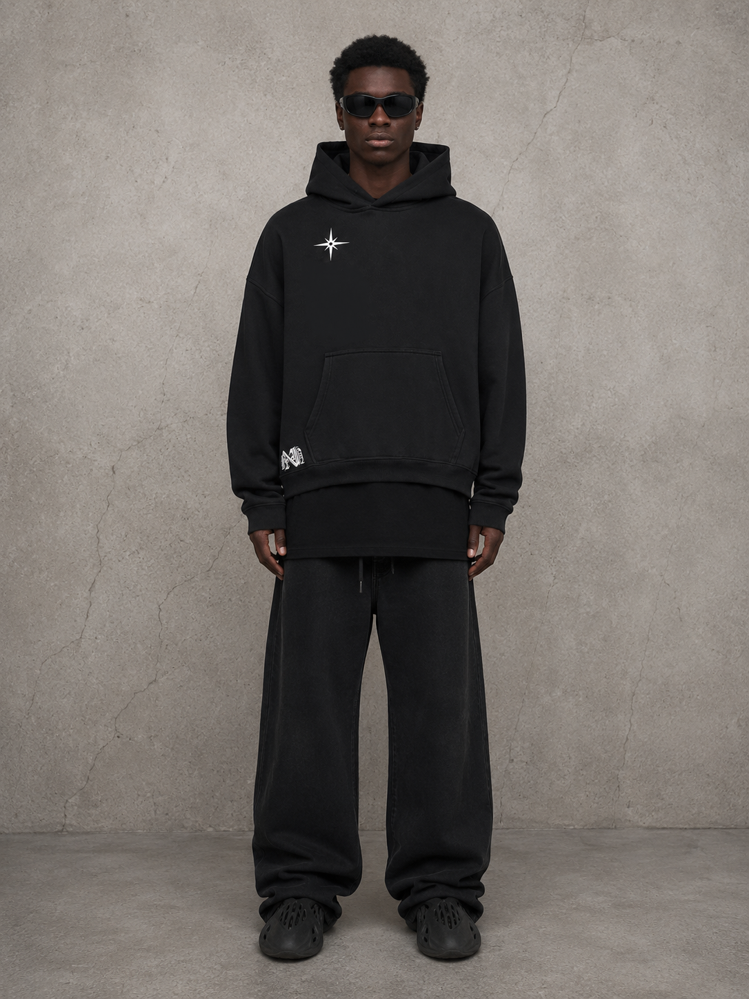 RXA MINIMAL 001 // BLACK HOODIE
